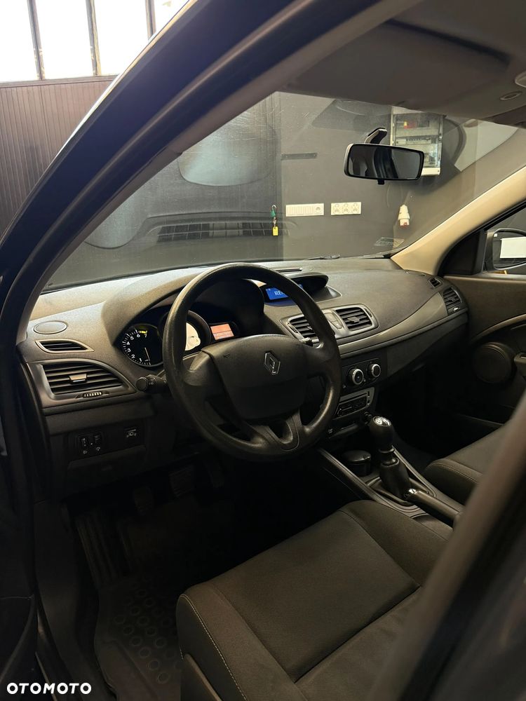 Renault Megane 1.6 16V Authentique Euro5 - 7
