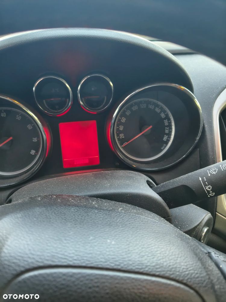 Opel Astra 1.6 Essentia - 4