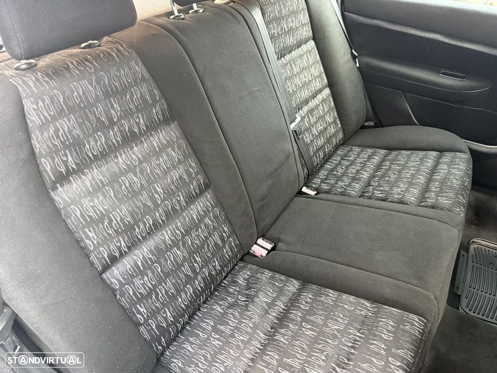 Peugeot 307 1.4 16V Navtech - 20