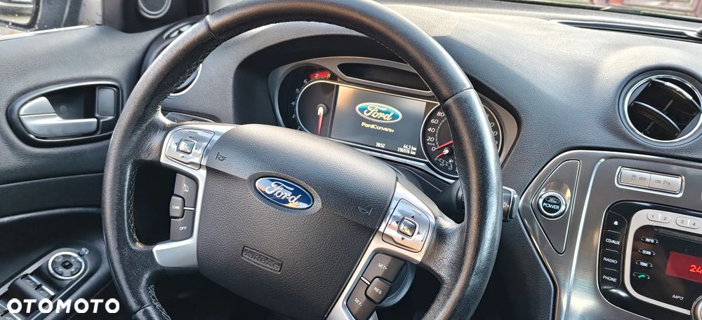 Ford Mondeo 2.0 Platinium X - 16