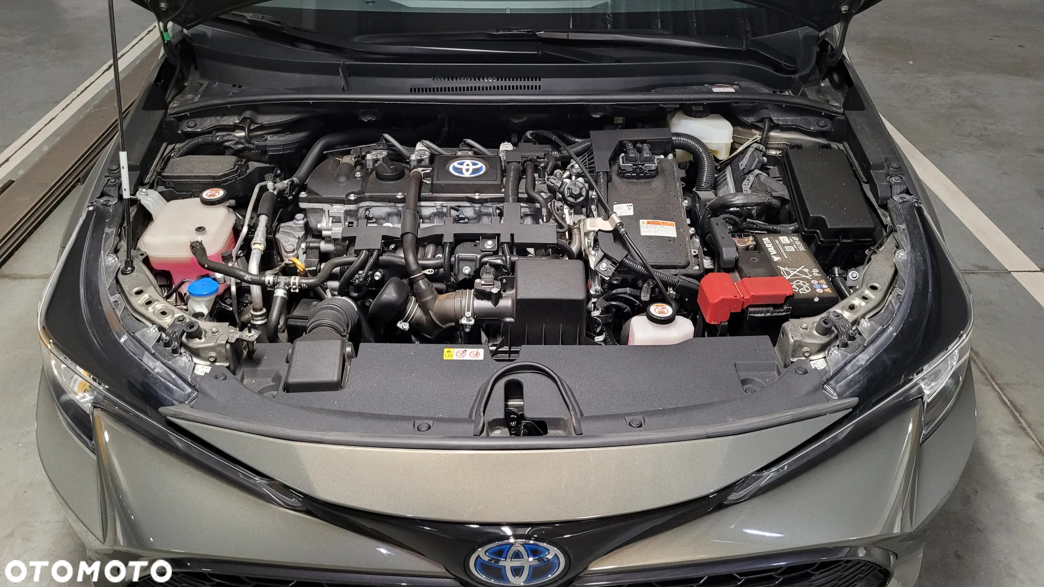 Toyota Corolla 1.8 Hybrid Comfort - 9