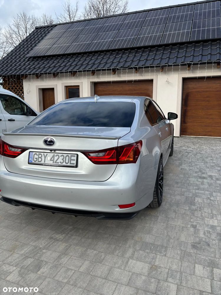 Lexus GS - 4