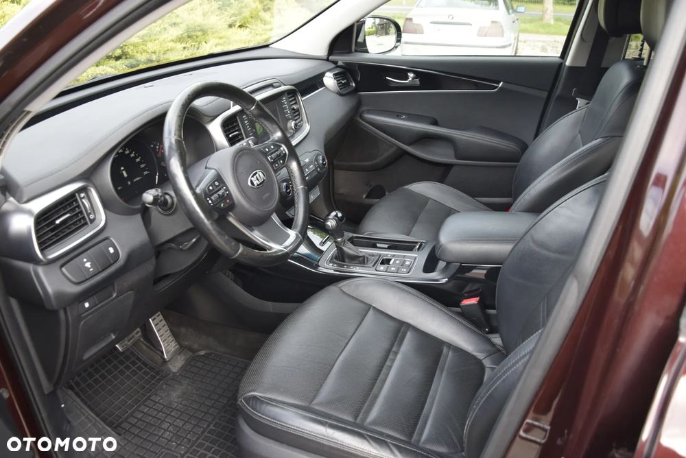 Kia Sorento 2.0 CRDI GT Line - 29