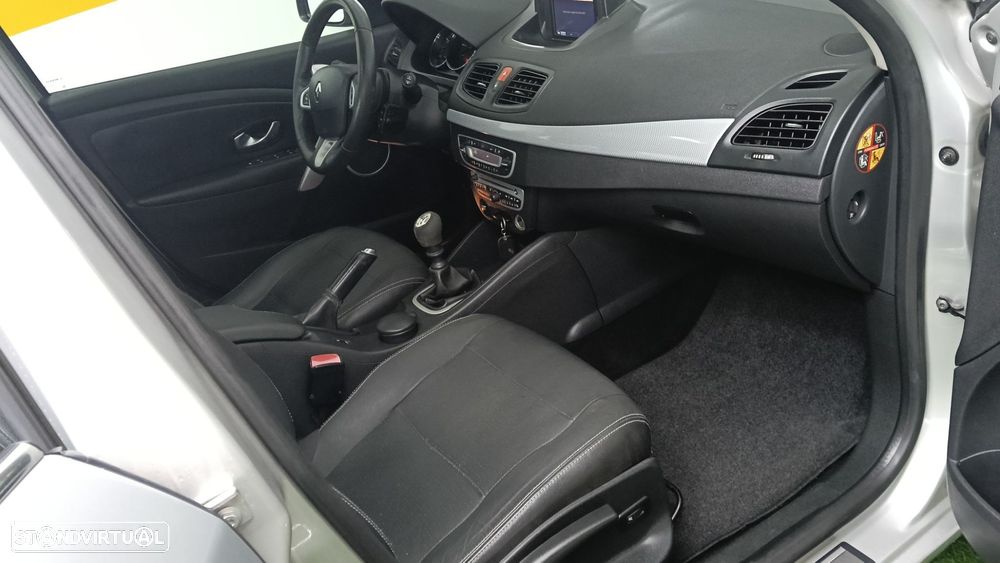 Renault Fluence 1.5 dCi Exclusive - 27
