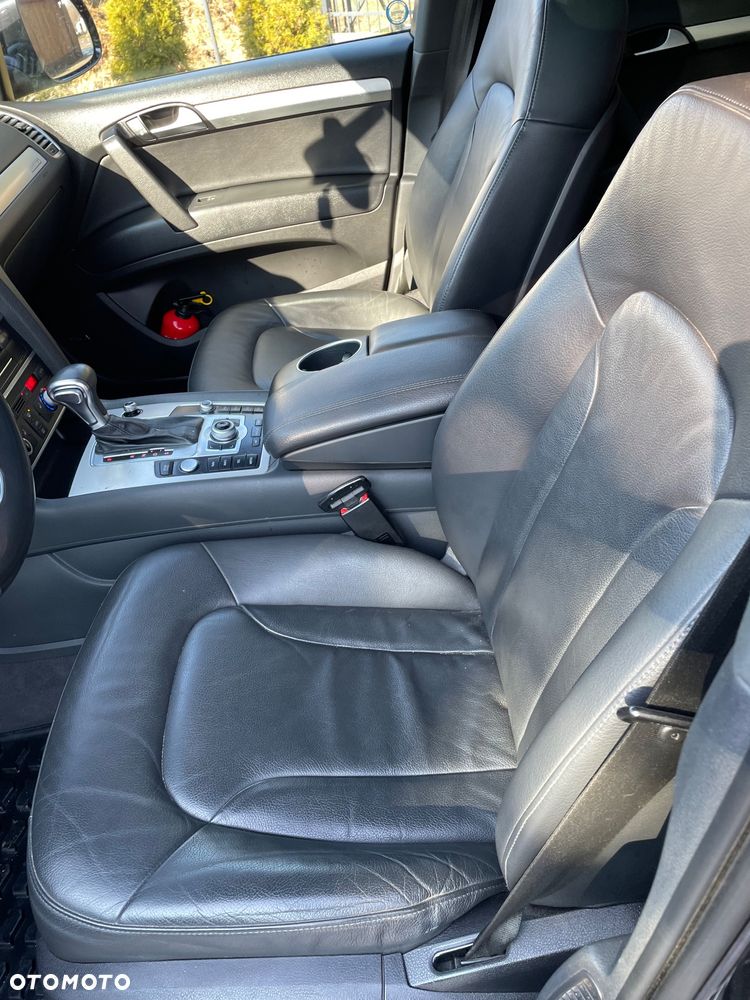 Audi Q7 3.0 TFSI Quattro Tiptronic - 14