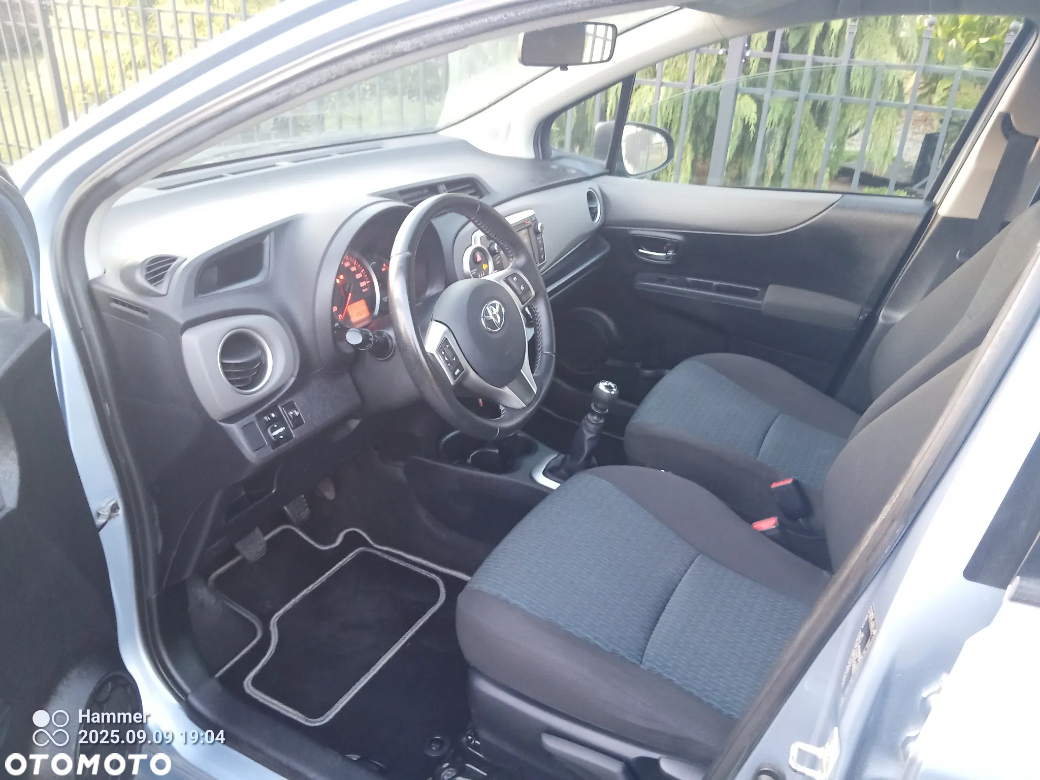 Toyota Yaris 1.33 Active - 14