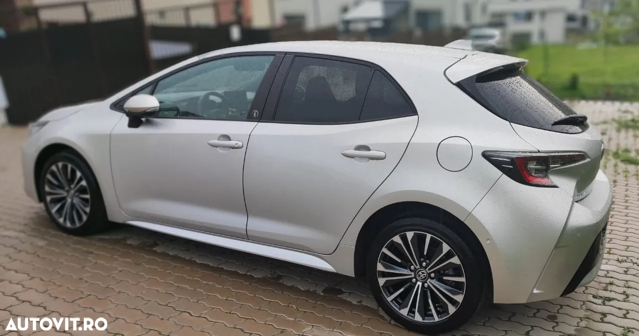 Toyota Corolla - 3