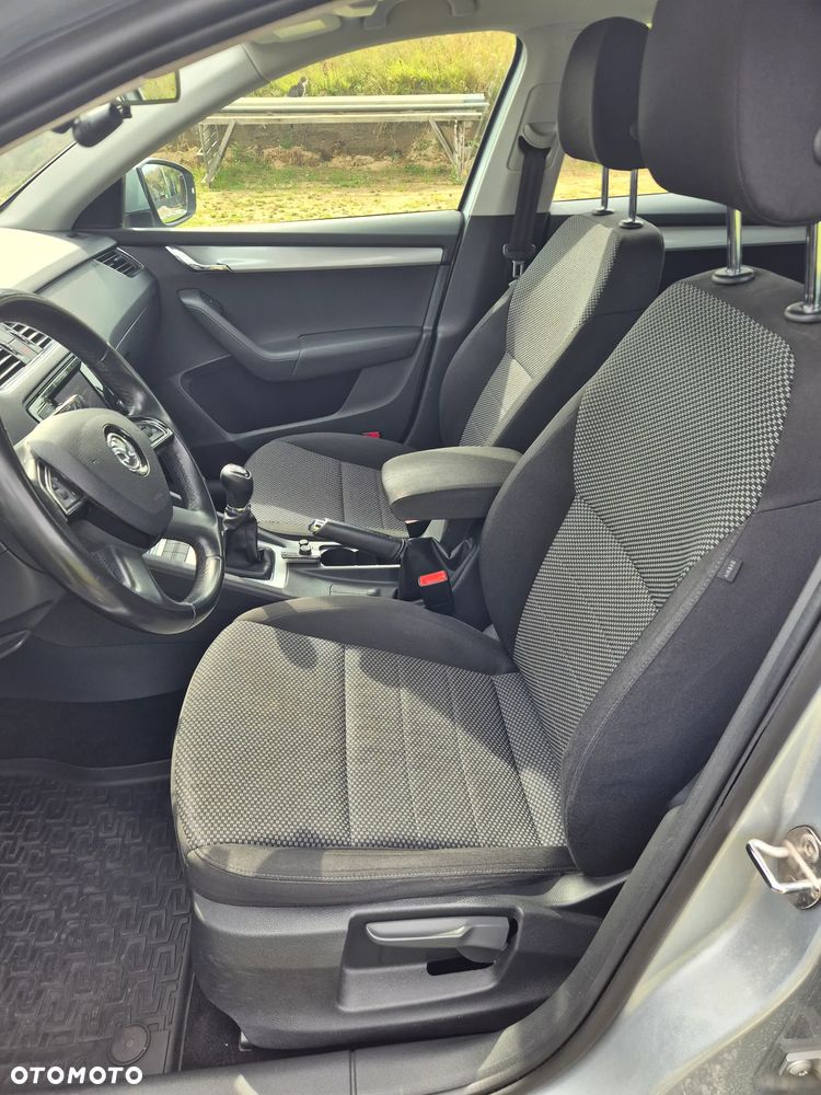 Skoda Octavia 1.4 TSI Ambition - 9
