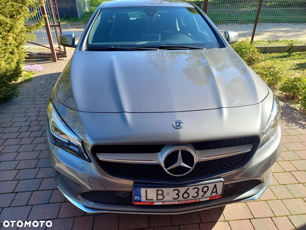 Mercedes-Benz CLA 180 d Urban - 12