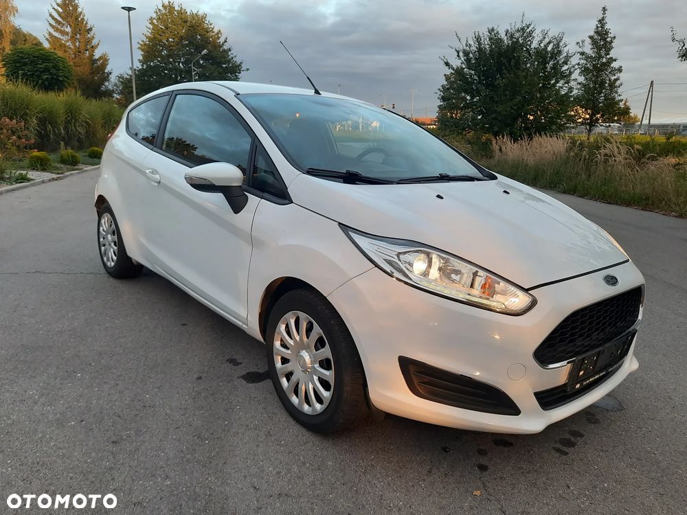 Ford Fiesta 1.25 Trend - 10