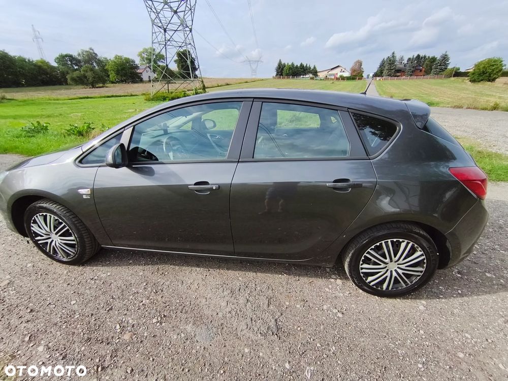 Opel Astra 1.6 Edition 150 - 7