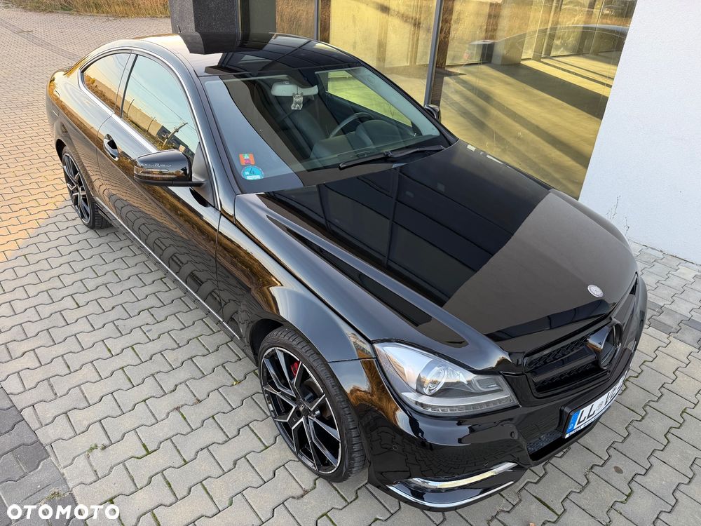 Mercedes-Benz Klasa C 180 Coupe BlueEFFICIENCY - 15