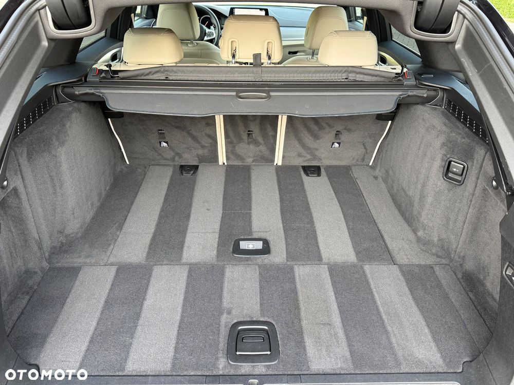 BMW Seria 5 520d M Sport Edition - 11