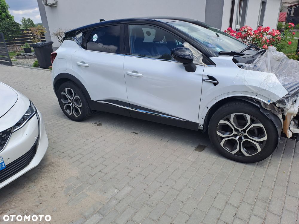 Renault Captur TCe 100 INTENS - 3