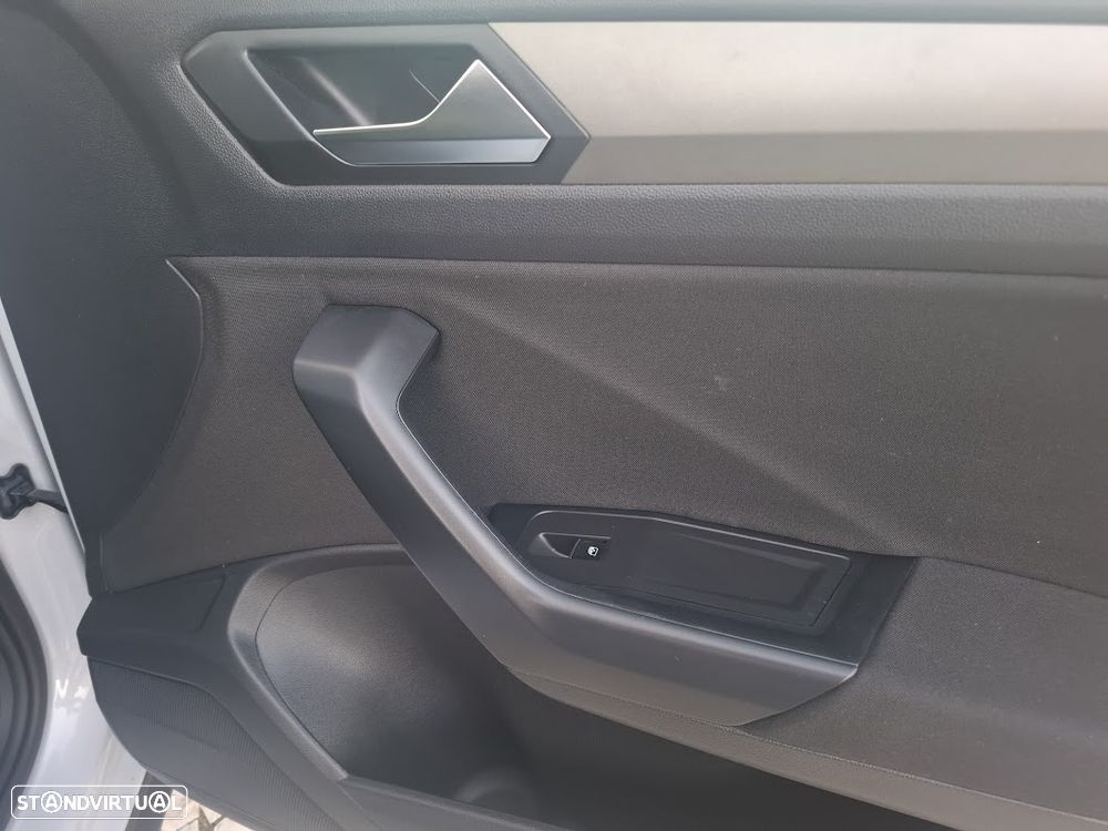 VW T-Roc 1.0 TSI Style - 46