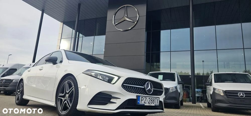Mercedes-Benz Klasa A 180 d AMG Line 7G-DCT - 2