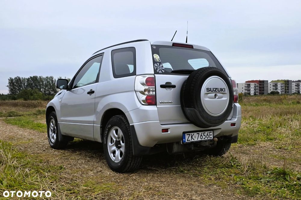 Suzuki Grand Vitara 1.6 - 5