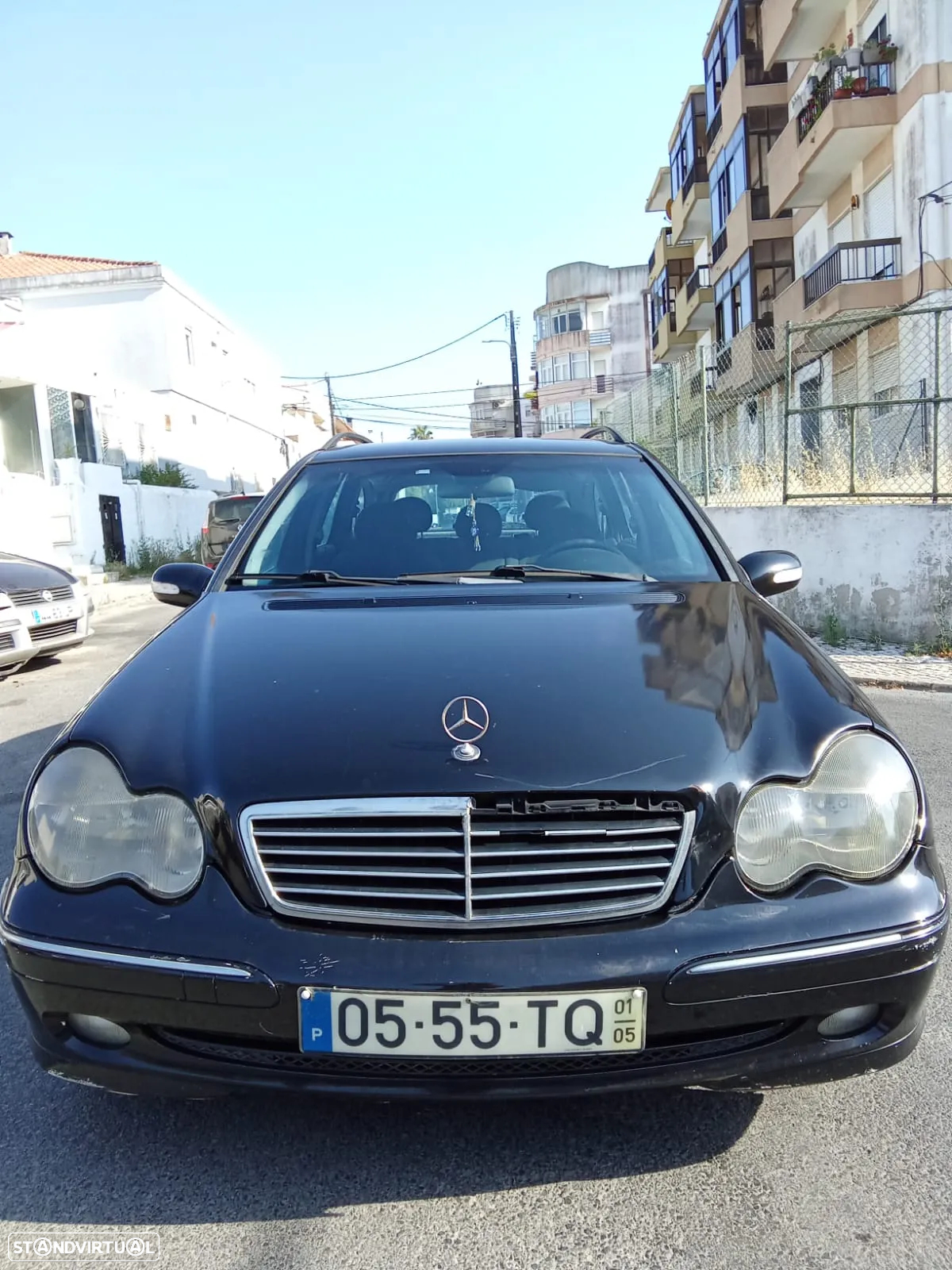 Mercedes-Benz 220 - 8