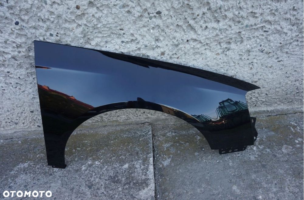 BŁOTNIK PRZEDNI PRAWY VW PASSAT B6 LC9X - 1