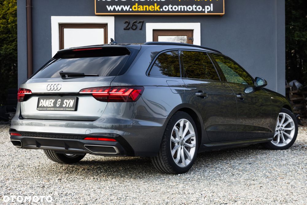 Audi A4 Avant 40 TDI S tronic S line - 2
