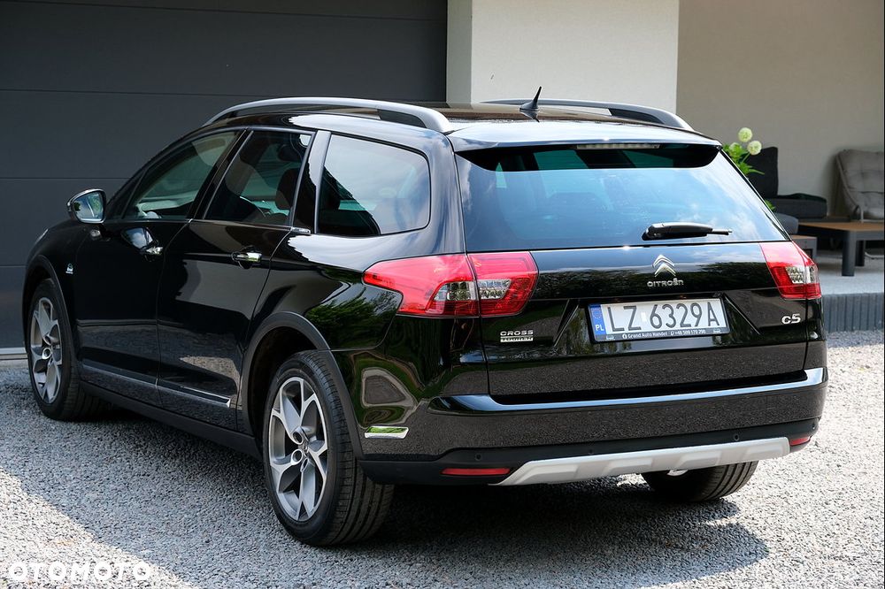 Citroën C5 HDi 165 FAP CrossTourer - 8