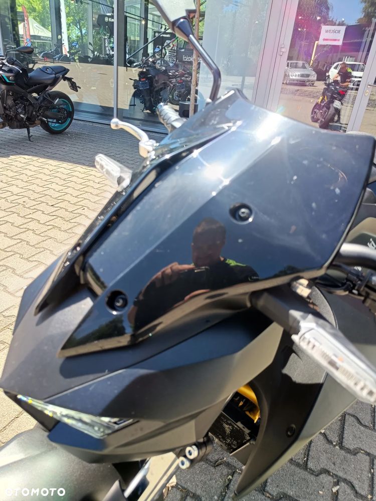 Kawasaki Z 650 - 16