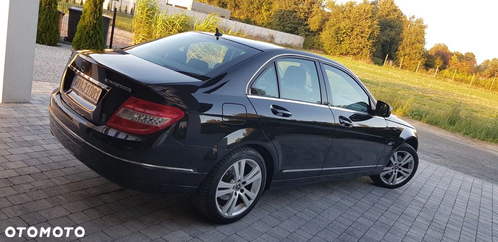 Mercedes-Benz Klasa C - 26