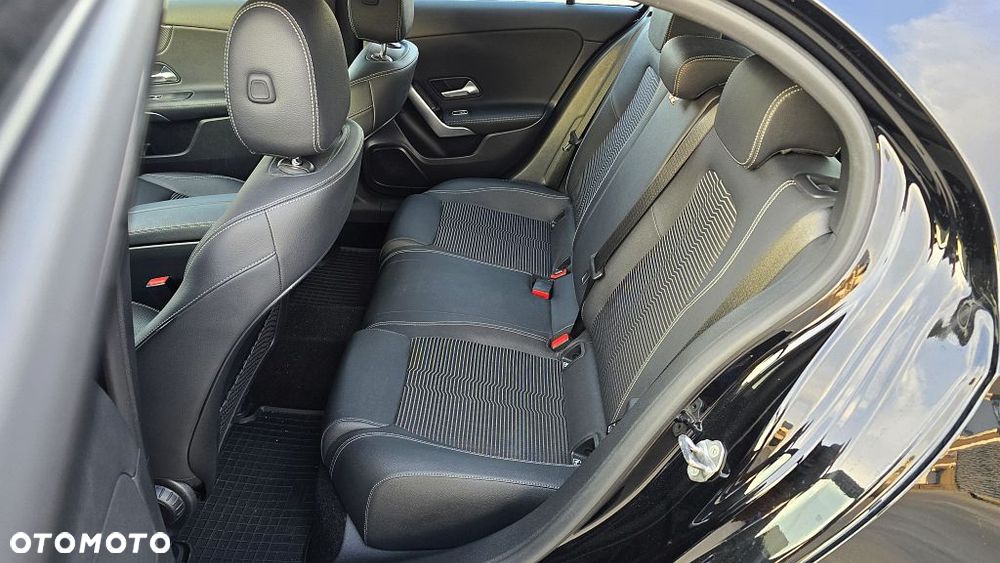 Mercedes-Benz Klasa A 200 Style 7G-DCT - 22