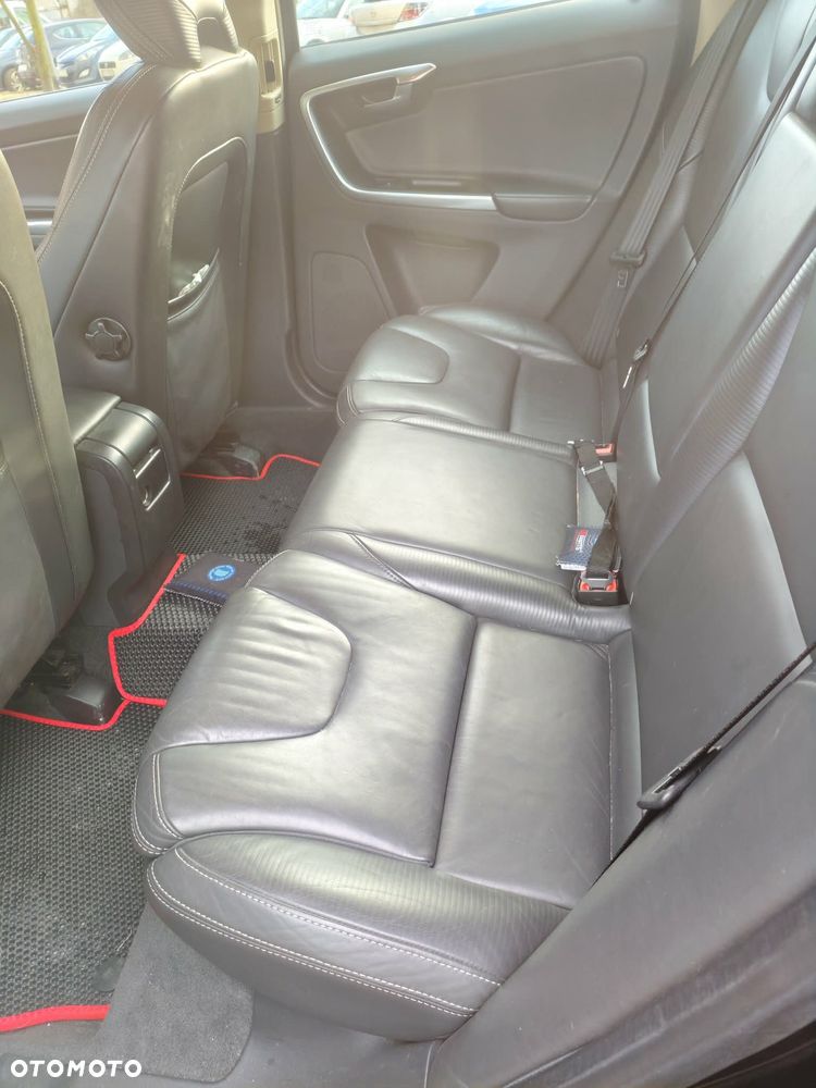 Volvo XC 60 D4 Geartronic RDesign - 2