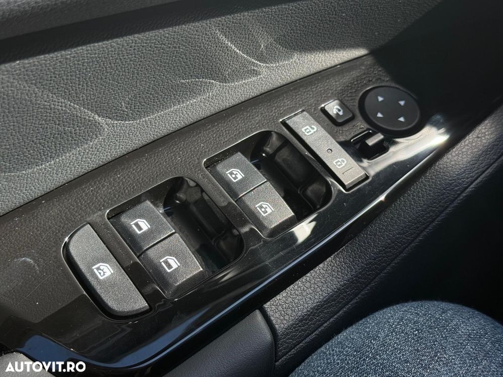 Kia Sportage - 32
