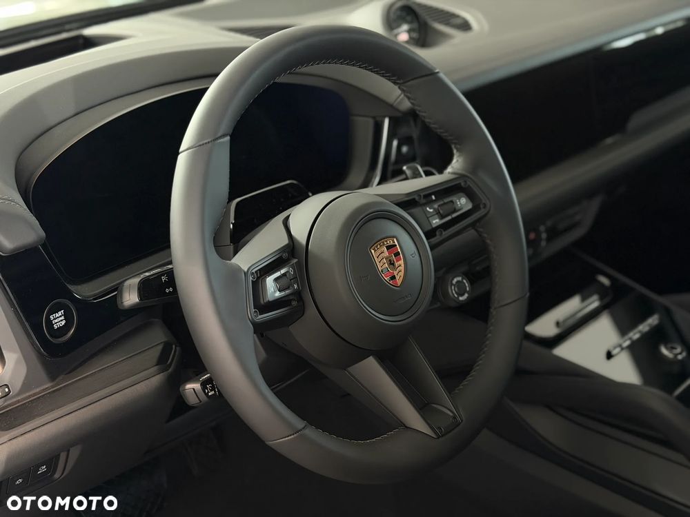 Porsche Cayenne Black Edition - 24