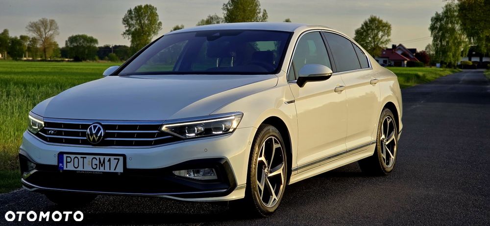 Volkswagen Passat - 16