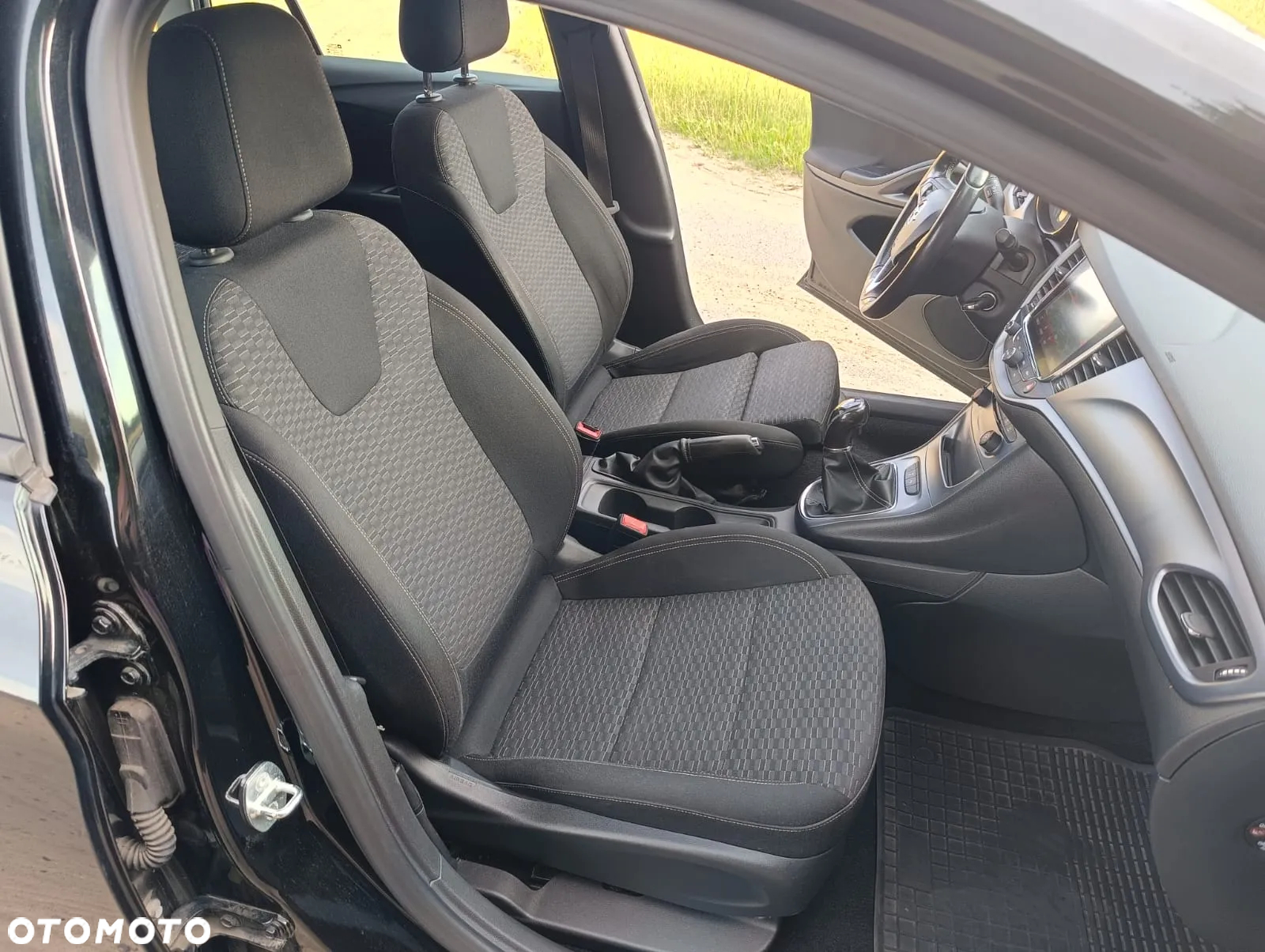 Opel Astra 1.6 D (CDTI) Sports Tourer Selection - 16