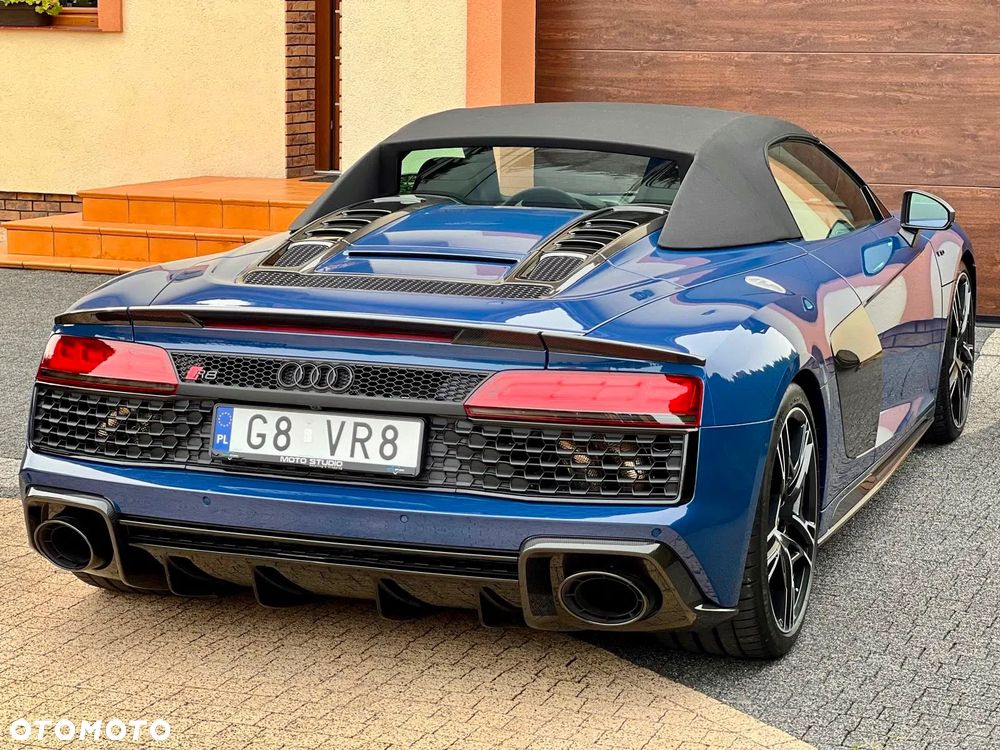Audi R8 Spyder - 19