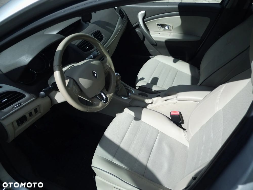Renault Fluence 1.5 dCi Intens - 6