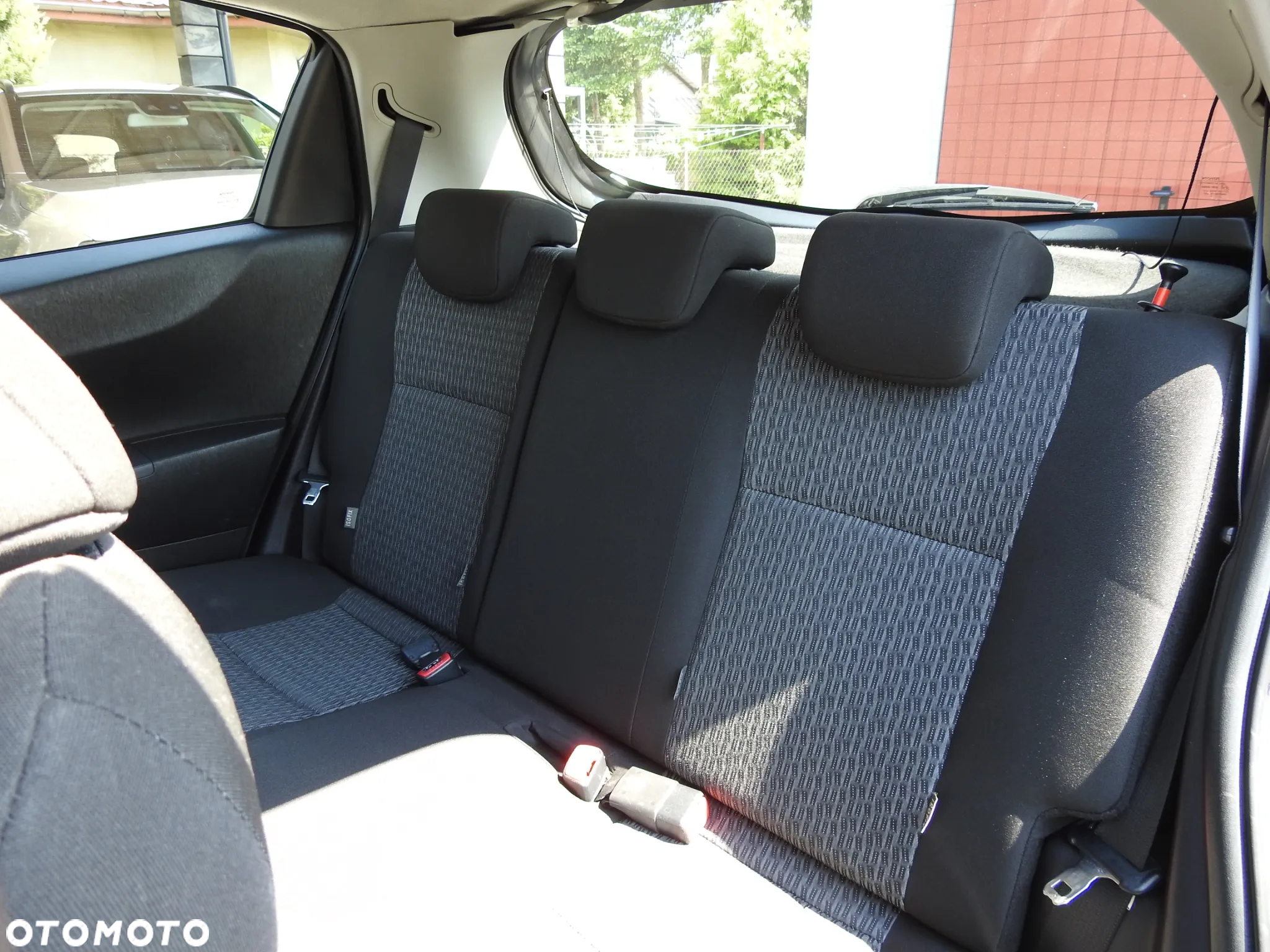 Toyota Yaris 1.0 Active - 38