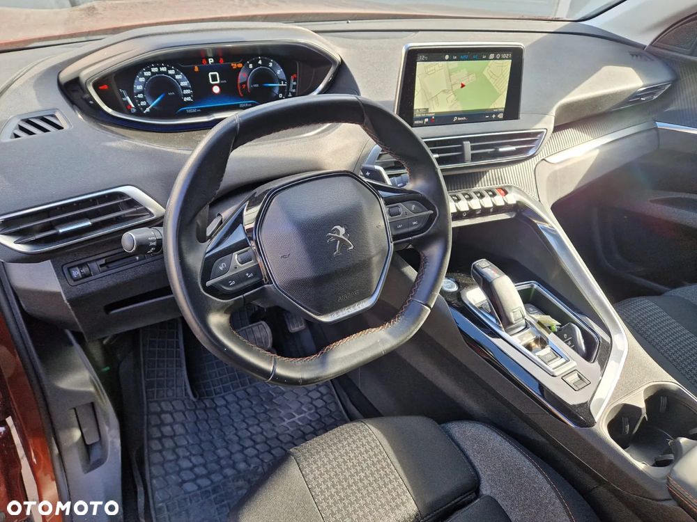 Peugeot 3008 1.2 PureTech Active S&S EAT6 - 16