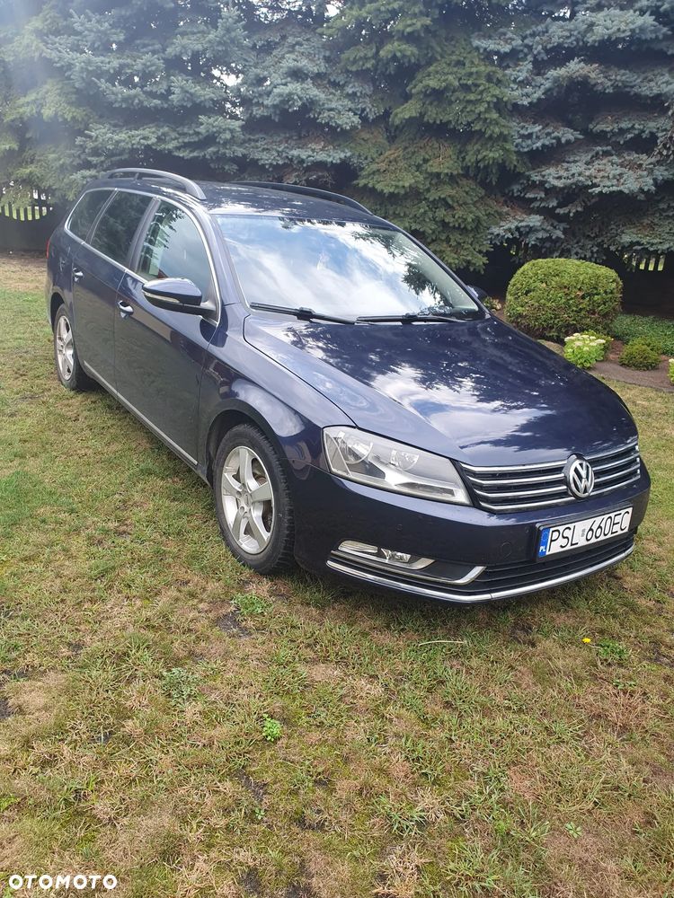 Volkswagen Passat 2.0 TDI Highline - 12