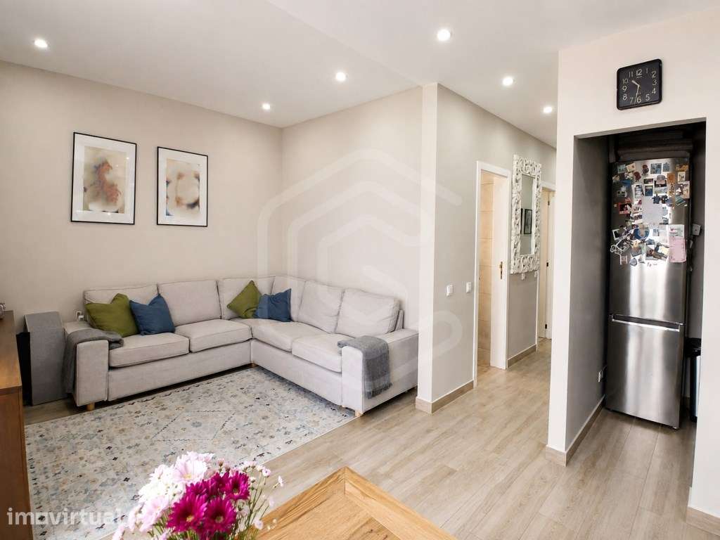 Apartamento T2+1 remodelado no Centro de Loulé - Grande imagem: 3/22