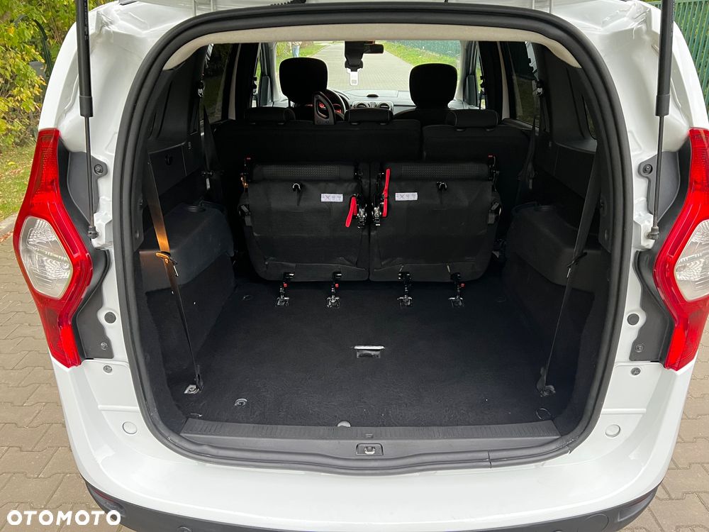 Dacia Lodgy 1.5 Blue dCi Laureate S&S - 26