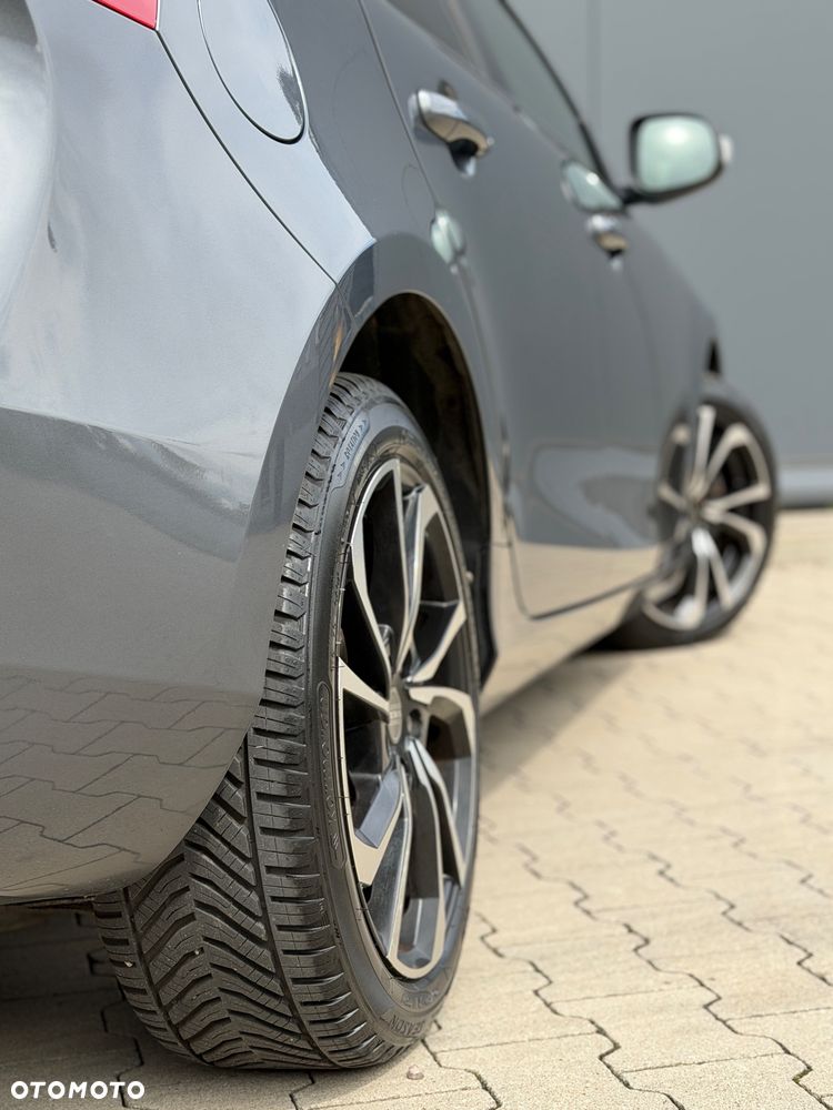 Volvo V40 T3 Momentum - 25
