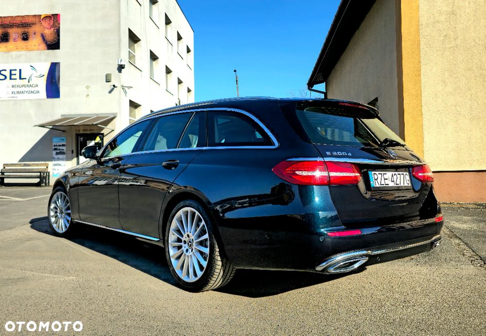 Mercedes-Benz Klasa E 200 d 9G-TRONIC Exclusive - 5