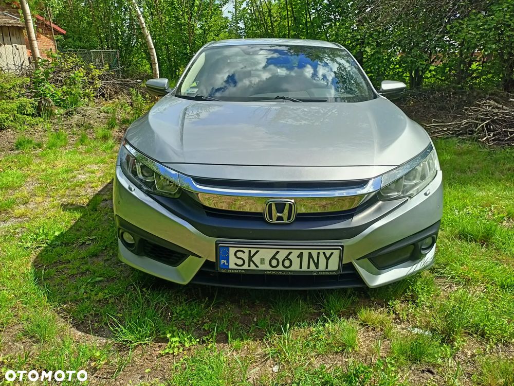 Honda Civic 1.5 T Elegance CVT - 1