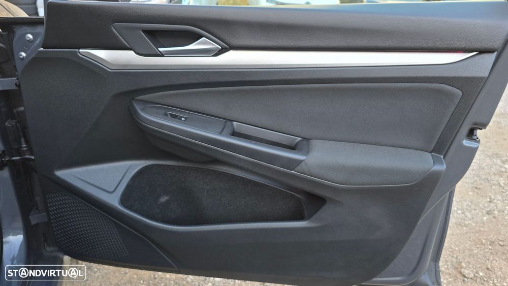 VW Golf Variant 2.0 TDi SCR - 53