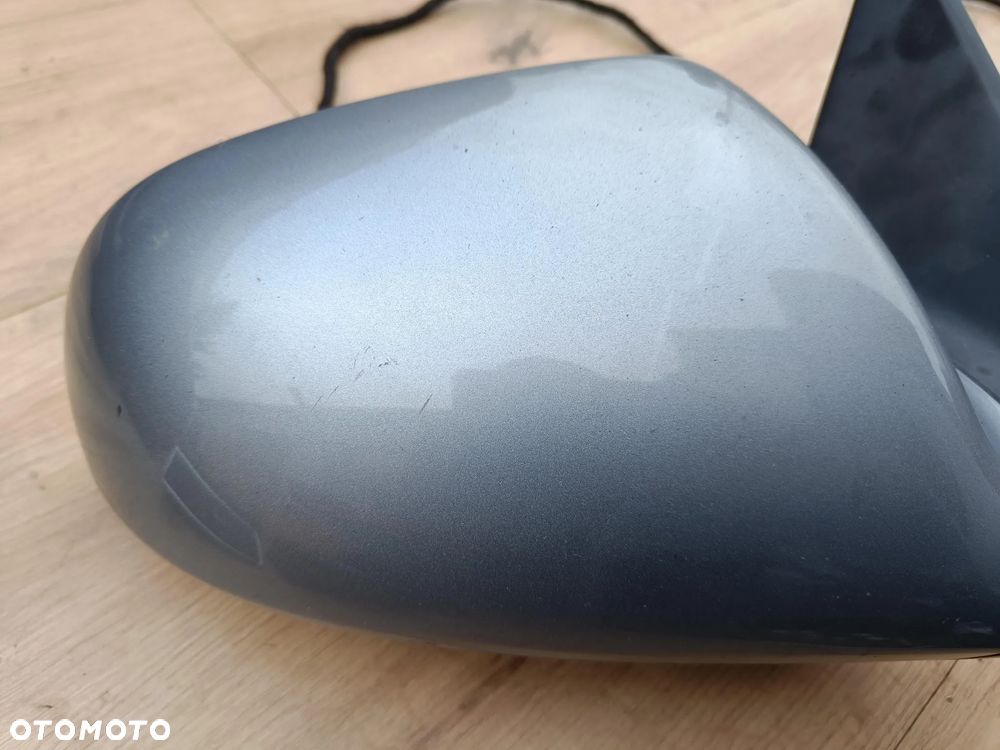 AUDI A8 D3 LUSTERKO LEWE PRAWE FOTOCHROM LY7H 14 pinów - 2