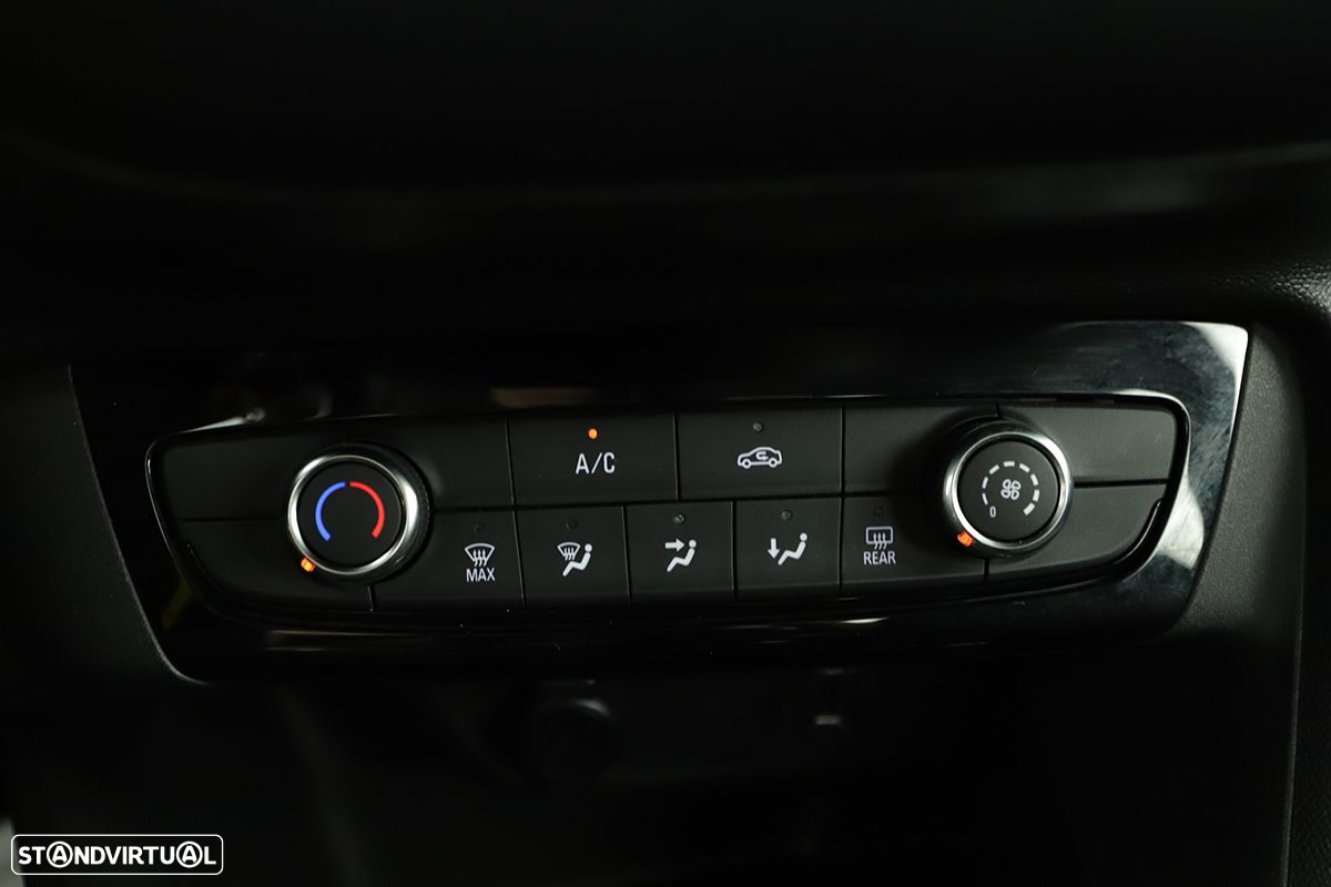 Opel Corsa 1.2 Edition - 10