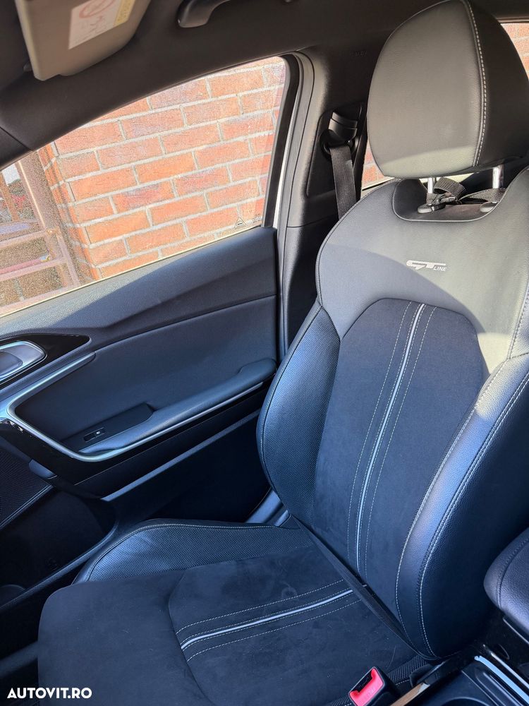 Kia Pro Ceed ProCeed 1.4 T-GDI 7DCT GT Line - 16