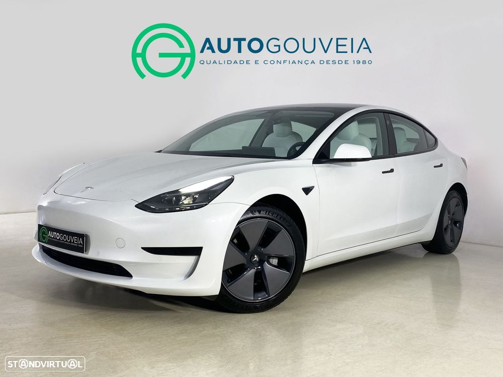 Tesla Model 3 Standard RWD Plus - 1
