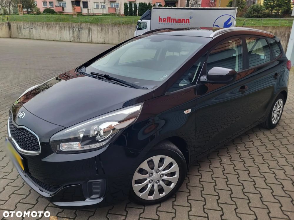 Kia Carens 1.7 CRDi 115 Dream-Team Edition - 16