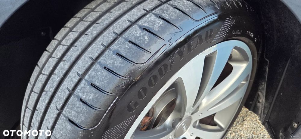 Audi A3 ver-1-4-tfsi-s-tronic-s-line-sportpaket - 13